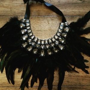 NEW Feather Embellished Necklace